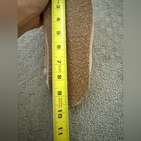 Jenni Kayne Shearling-Lined Moc Clogs - Picture 13 of 16